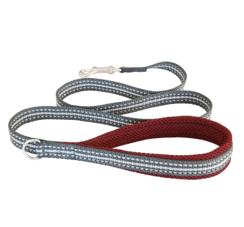 - Cat nail clippers with LED lightsCoralpina Cortina Reflective Leash - Red Wine 4/6