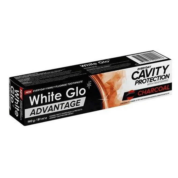 ---White Glo Advantage Charcoal, 140gm